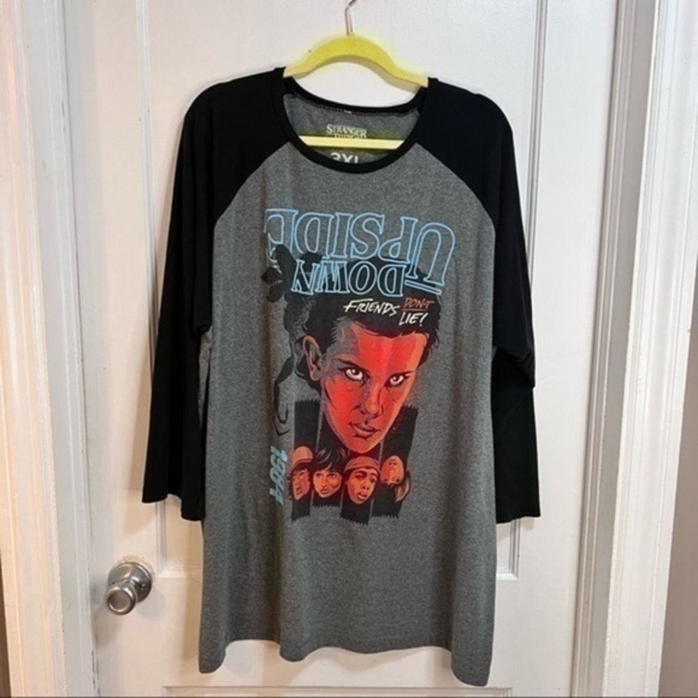 Lootcrate Stranger Things baseball shirt